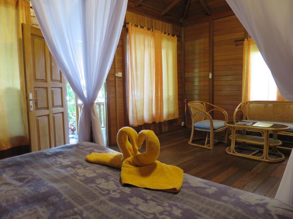 Mapia Resort Manado Ruang foto